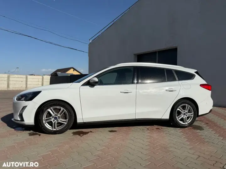 Ford Focus 1.5 TDCi DPF Start-Stopp-System Titanium