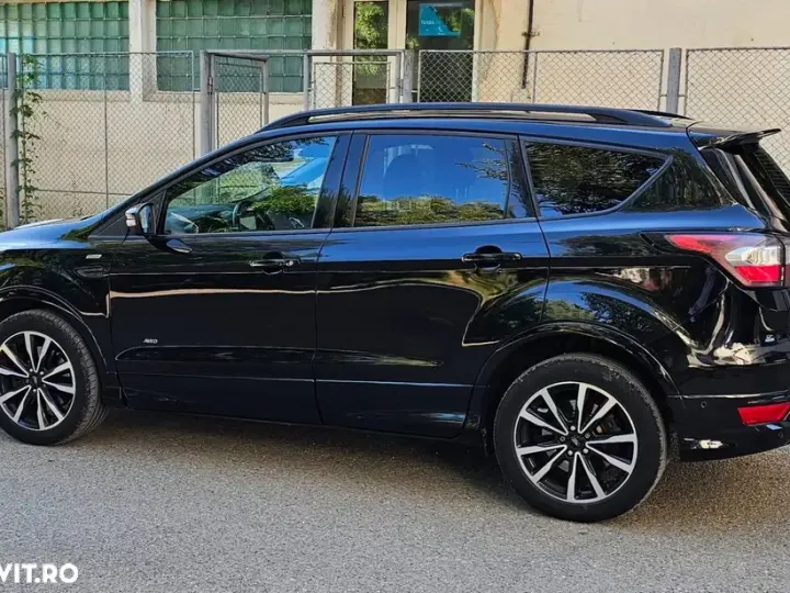 Ford Kuga II 2.0 TDCi 4WD Powershift ST-Line