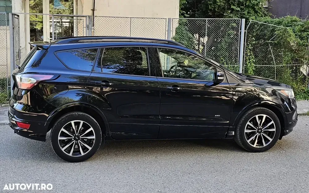 Ford Kuga II 2.0 TDCi 4WD Powershift ST-Line — imagine 5