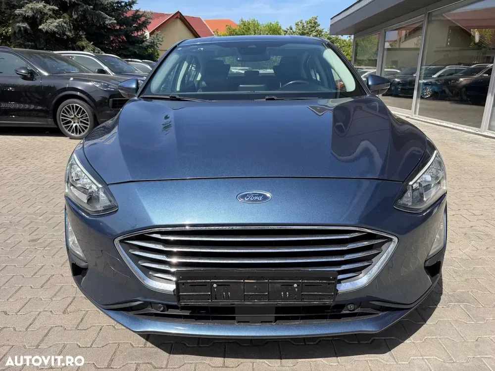 Ford Focus MK4 1.5 TDCi Powershift Titanium — imagine 6