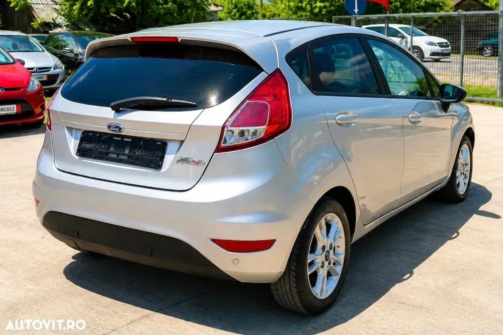 Ford Fiesta 1.6 TDCI Titanium — imagine 4