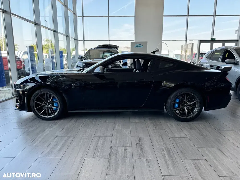 Ford Mustang — imagine 6