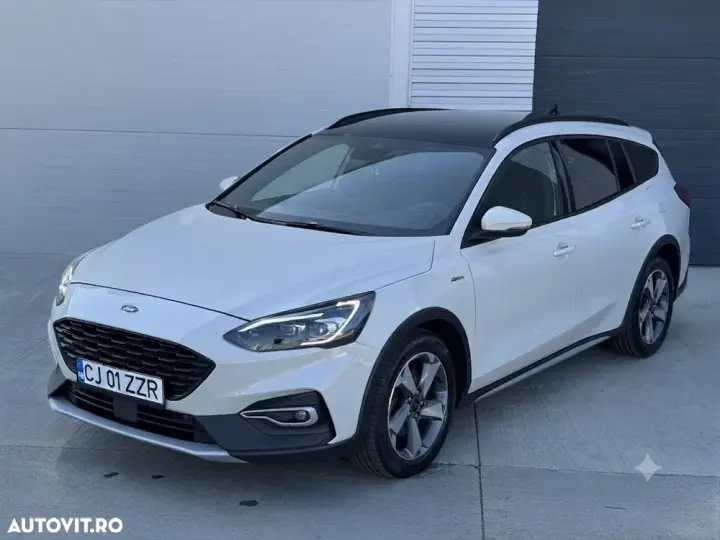 Ford Focus MK4 1.5 EcoBoost ST-Line