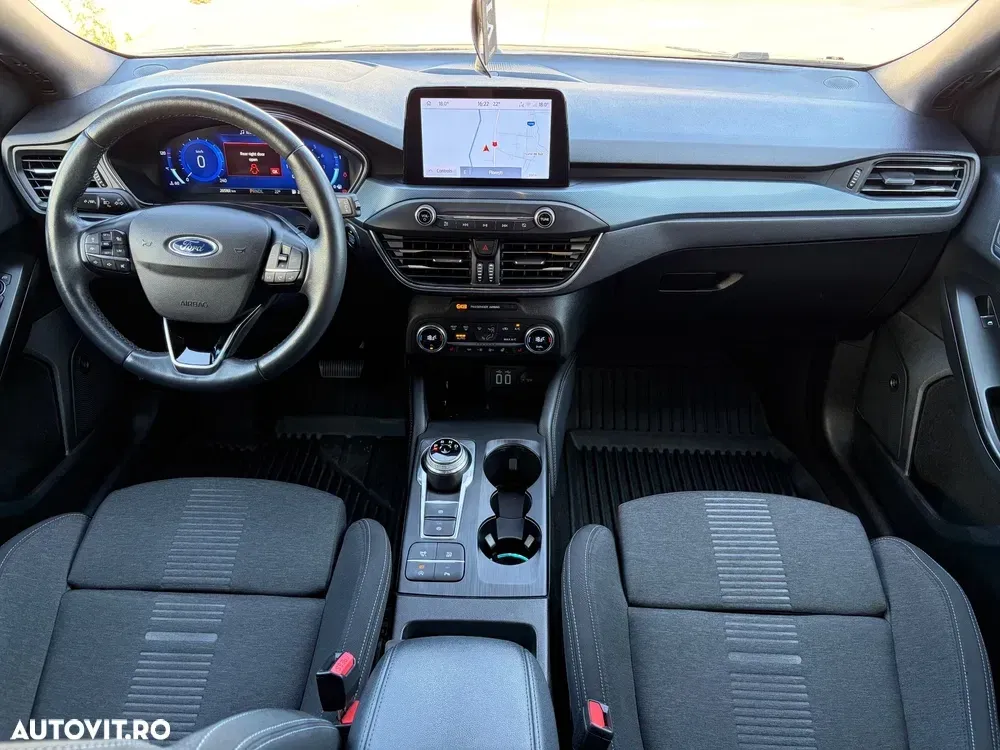 Ford Focus MK4 1.5 EcoBoost ST-Line — imagine 6