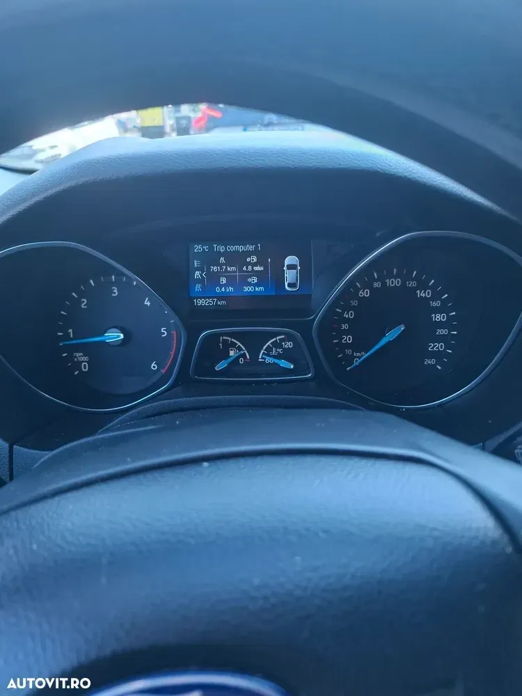 Ford Focus MK3 1.6 TDCI DPF Trend — imagine 6