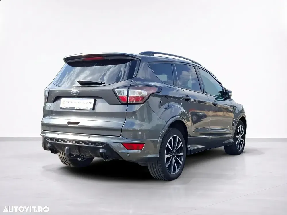 Ford Kuga 2.0 TDCi 4WD Powershift ST-Line — imagine 5