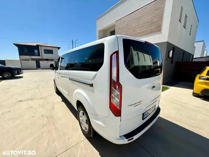 Ford Tourneo Custom