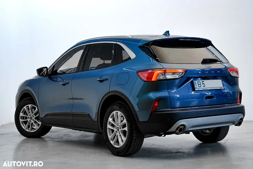 Ford Kuga III 1.5 EcoBoost 2WD Titanium — imagine 3