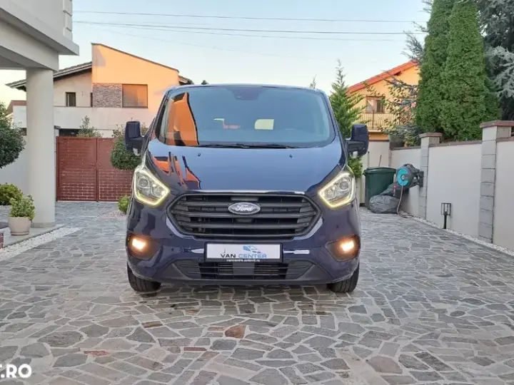 Ford Transit Custom Kombi 320 2.0 EcoBlue 130 CP L2H1 Trend