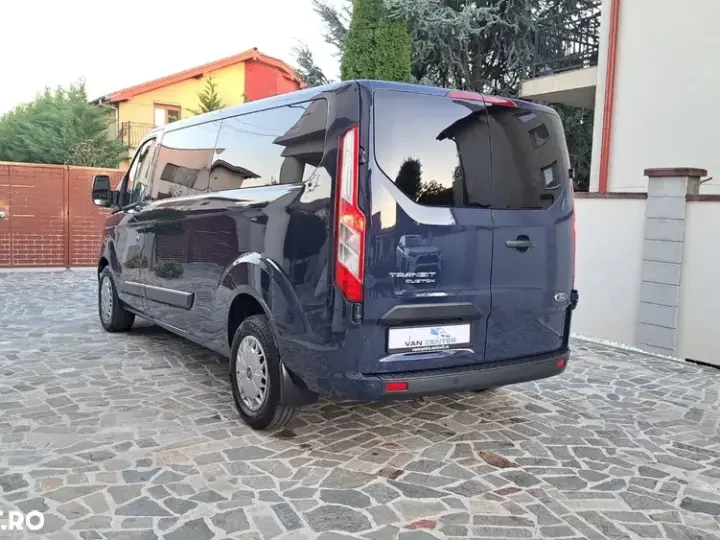 Ford Transit Custom Kombi 320 2.0 EcoBlue 130 CP L2H1 Trend
