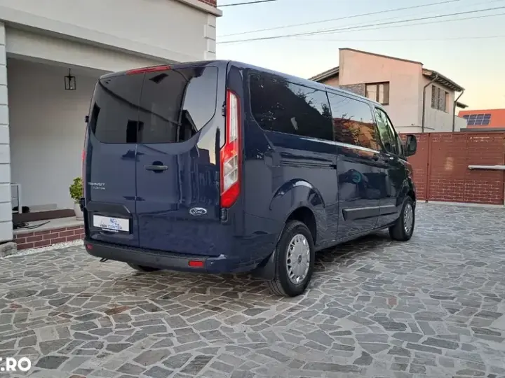 Ford Transit Custom Kombi 320 2.0 EcoBlue 130 CP L2H1 Trend