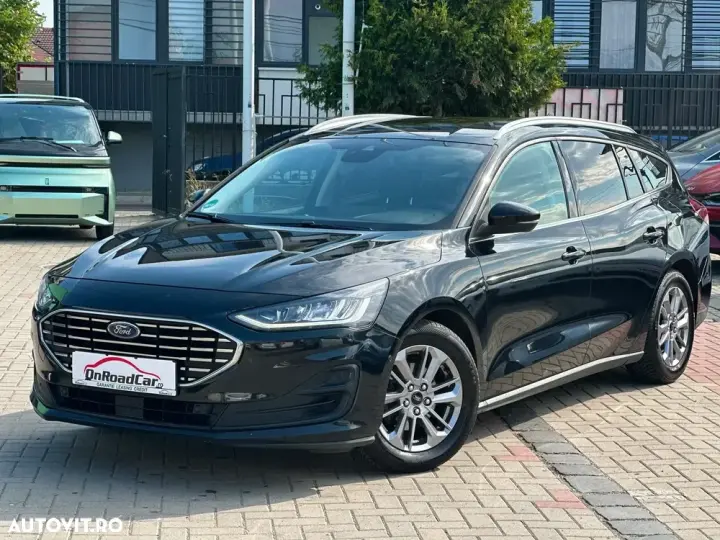 Ford Focus 1.5 EcoBlue Start-Stopp-System Aut. TITANIUM DESIGN