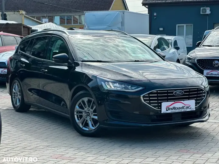 Ford Focus 1.5 EcoBlue Start-Stopp-System Aut. TITANIUM DESIGN