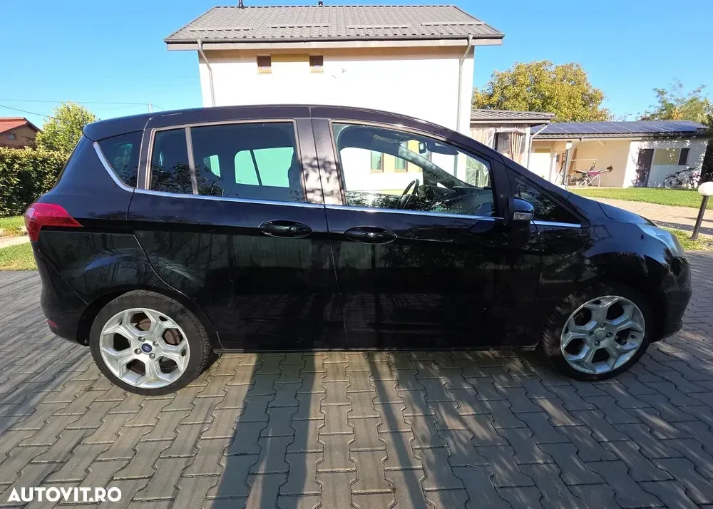 Ford B-Max 1.0 EcoBoost Start Stop Titanium — imagine 3