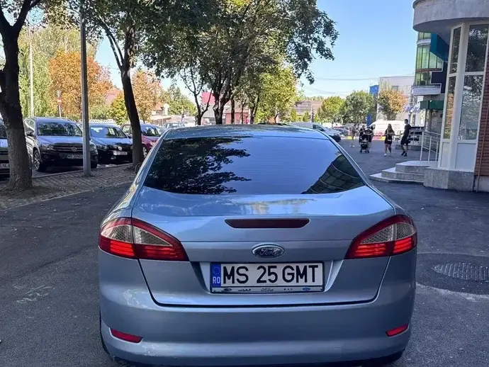Ford Mondeo III 2.0 TDCi Trend