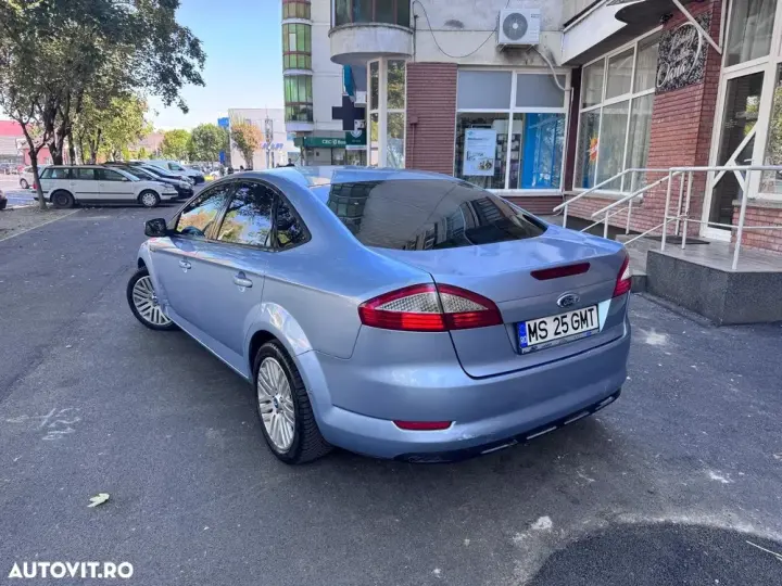 Ford Mondeo III 2.0 TDCi Trend