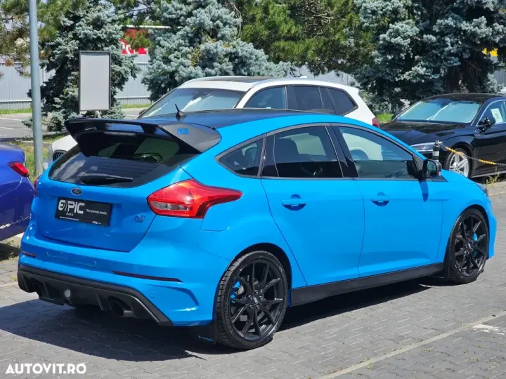 Ford Focus 2.3 EcoBoost S&S Allrad RS Blue & Black