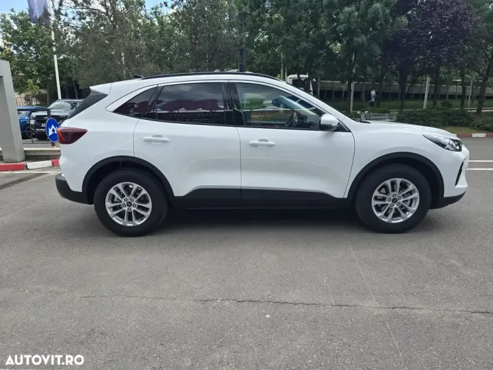 Ford Kuga III 2.5 Duratec FWD FHEV Titanium