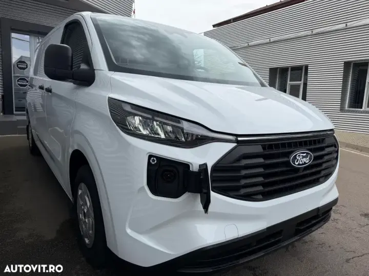 Ford Transit Custom 320L 2.5 227 CP L2H1 CVT PHEV Trend