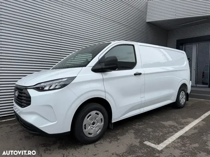 Ford Transit Custom 320L 2.5 227 CP L2H1 CVT PHEV Trend