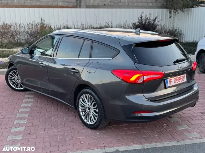 Ford Focus MK4 1.5 EcoBlue Titanium