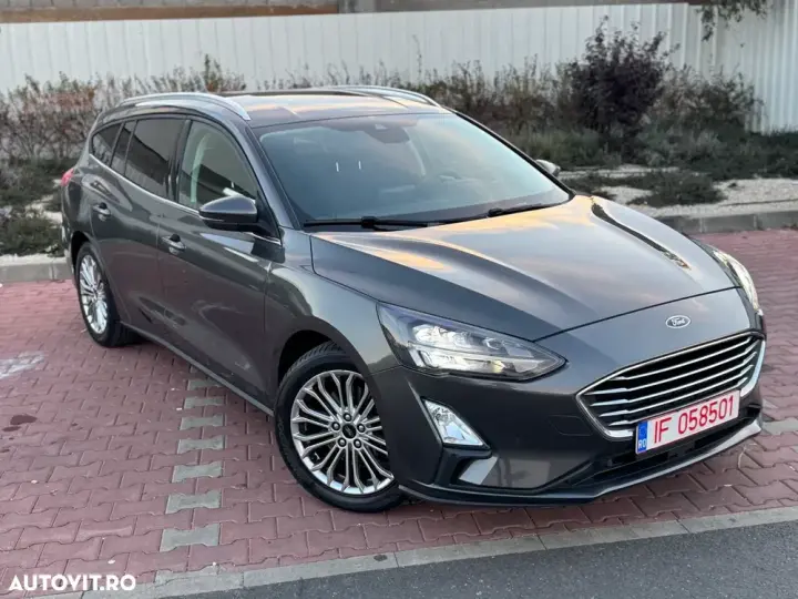 Ford Focus MK4 1.5 EcoBlue Titanium