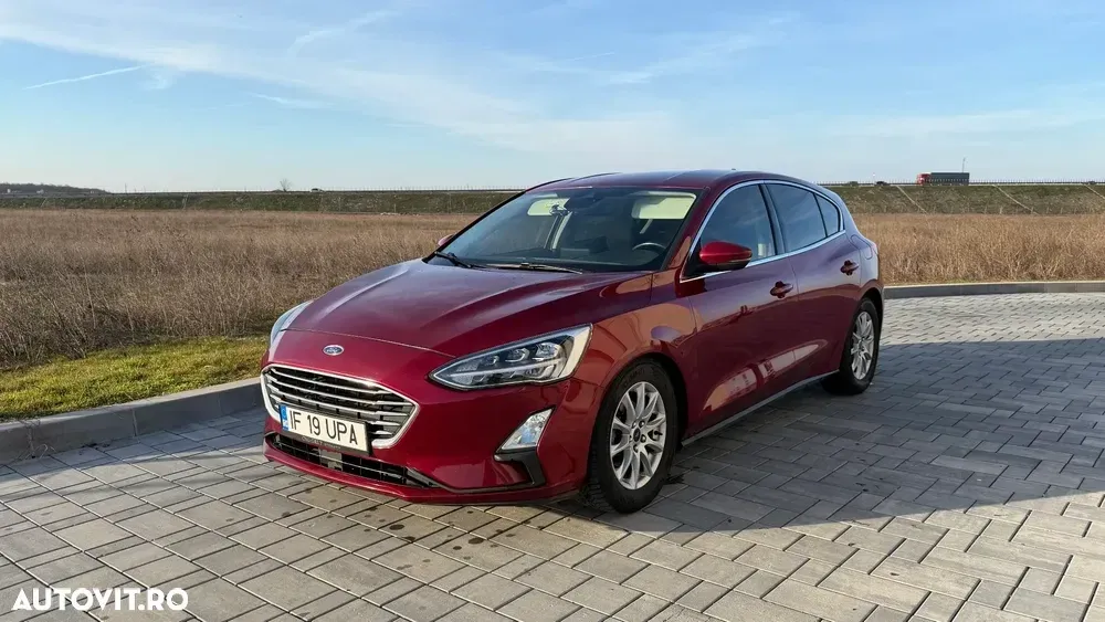 Ford Focus MK4 1.5 EcoBlue Titanium — imagine 5