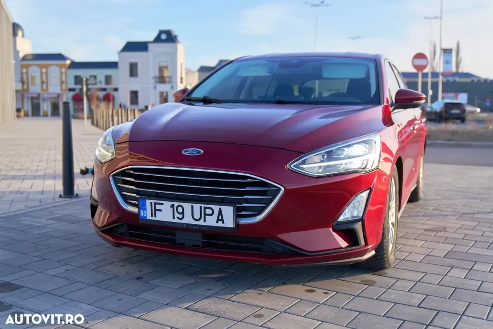 Ford Focus MK4 1.5 EcoBlue Titanium — imagine 4