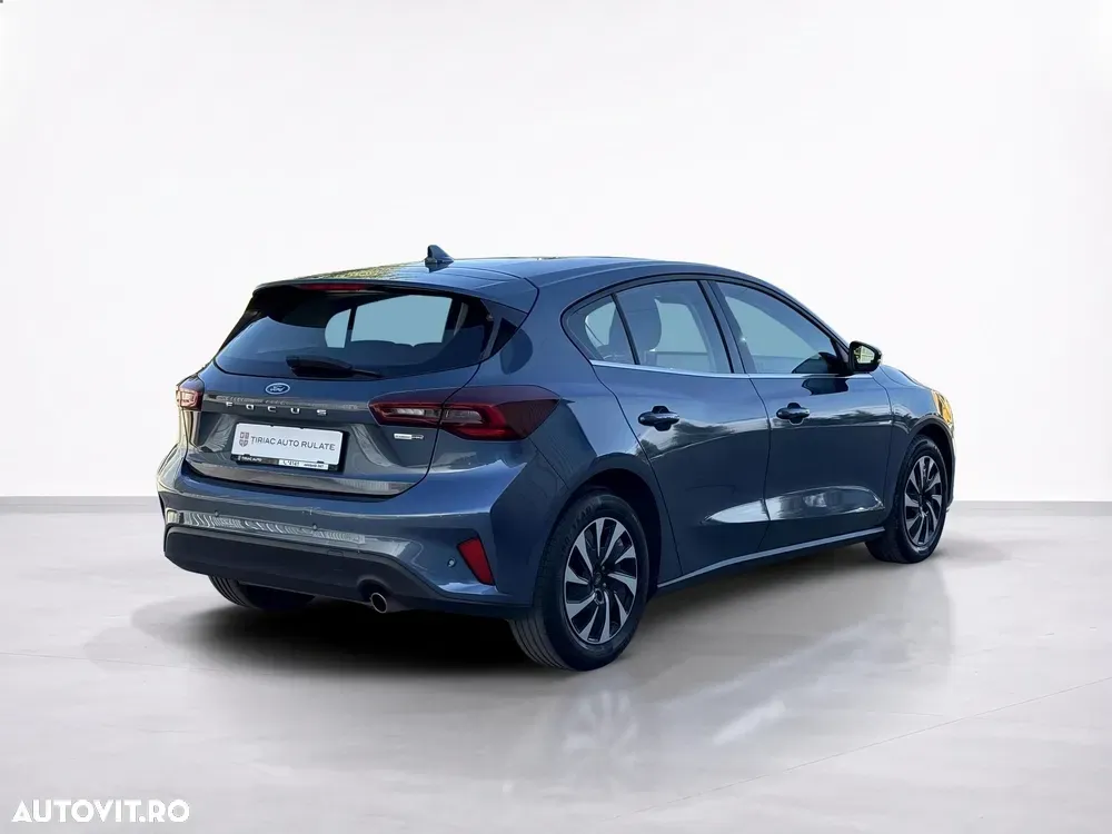 Ford Focus 1.0 EcoBoost MHEV Titanium — imagine 5