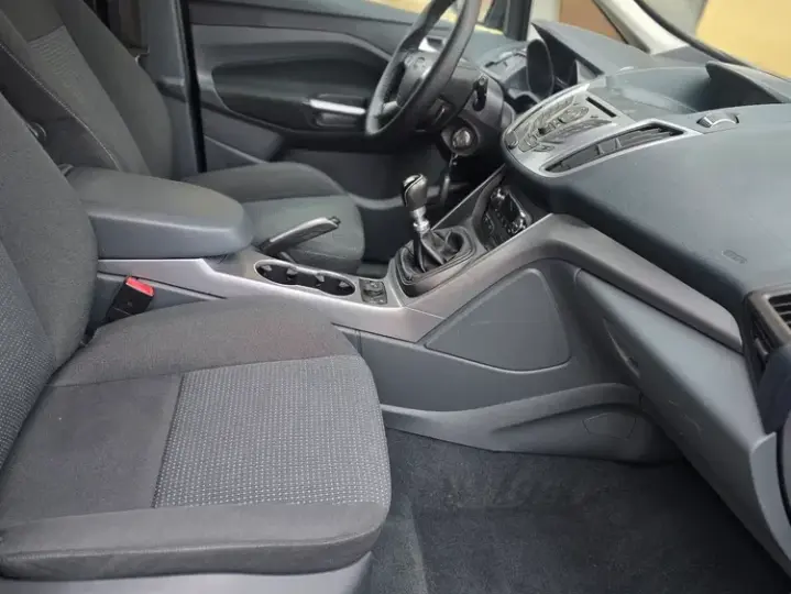 Ford C-MAX II 2.0 TDCi DPF Titanium