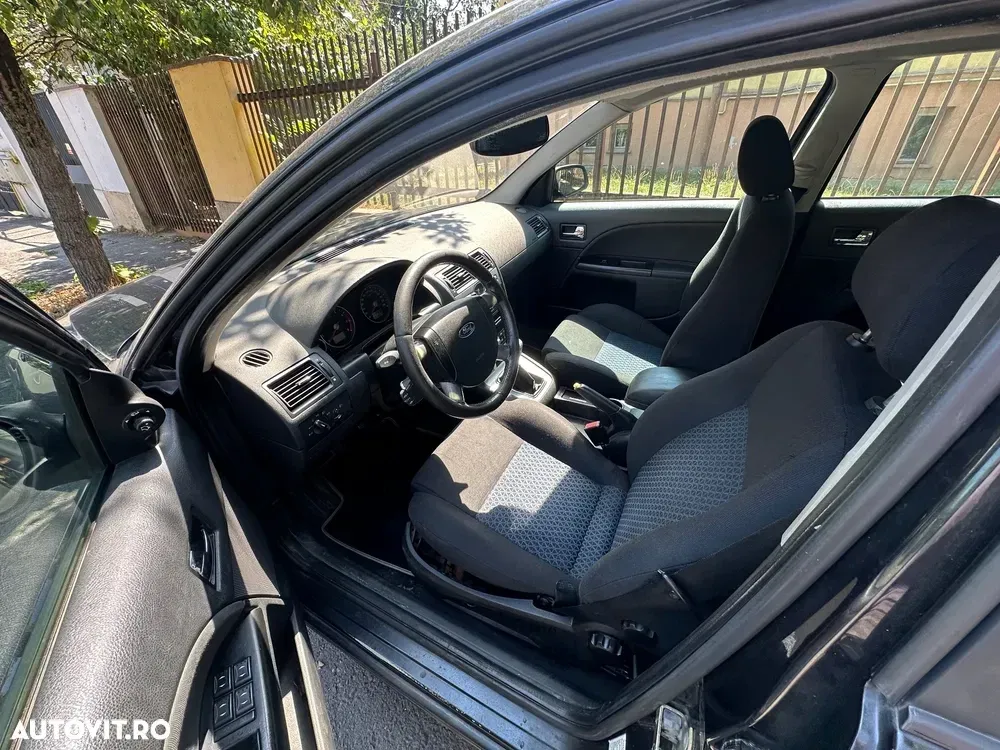 Ford Mondeo III 2.0 Ambiente — imagine 4
