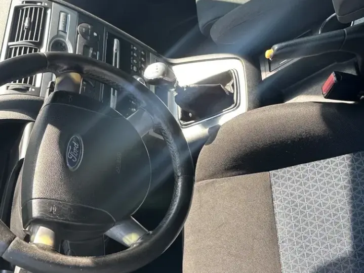Ford Mondeo III 2.0 Ambiente