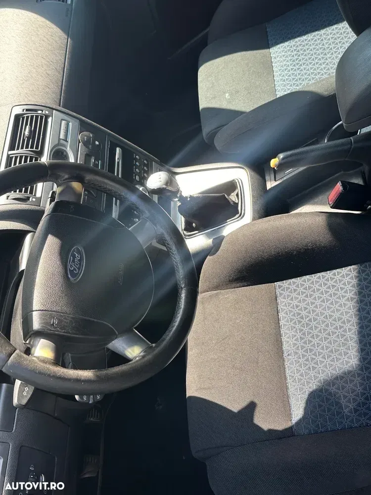 Ford Mondeo III 2.0 Ambiente — imagine 3