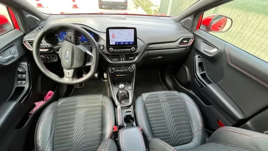 Ford Puma 1.0 EcoBoost ST Line — imagine 3