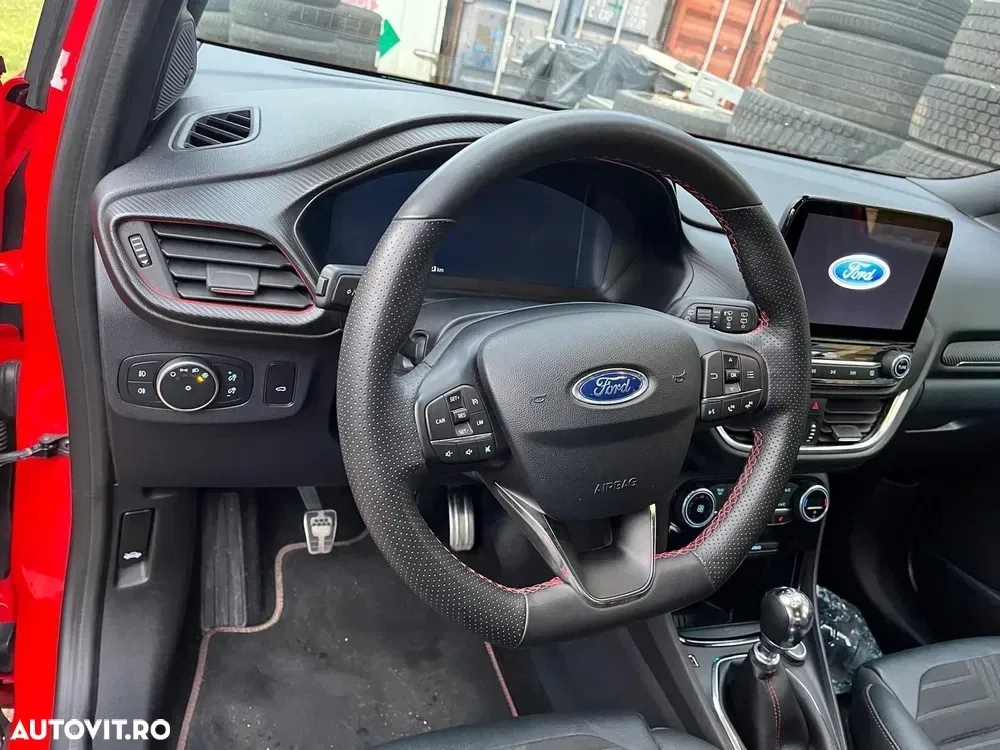 Ford Puma 1.0 EcoBoost ST Line — imagine 5