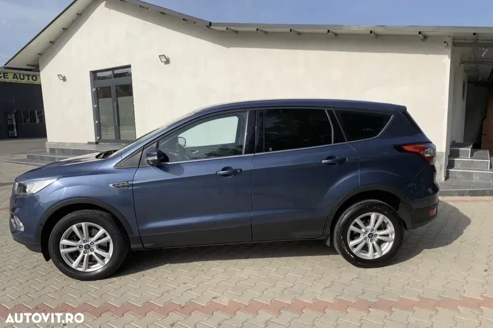 Ford Kuga II 2.0 EcoBlue A8 AWD Trend — imagine 4