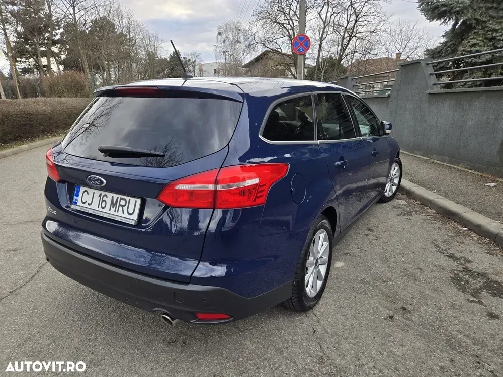 Ford Focus 2.0 EcoBlue Titanium — imagine 4