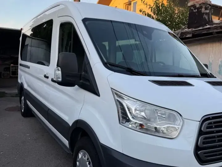 Ford Transit L2H2 Trend