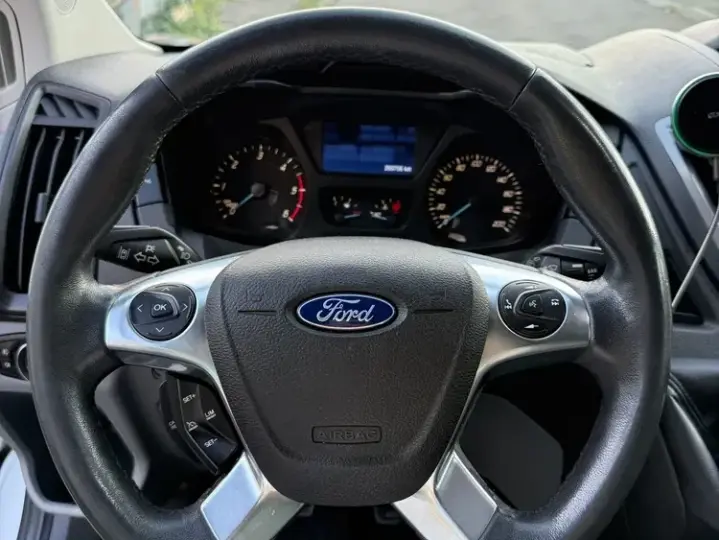 Ford Transit L2H2 Trend