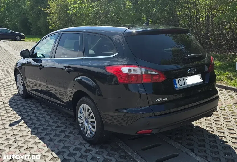 Ford Focus MK3 — imagine 4