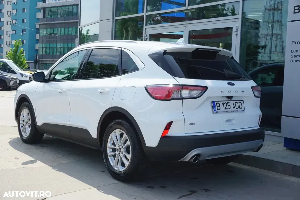Ford Kuga — imagine 5
