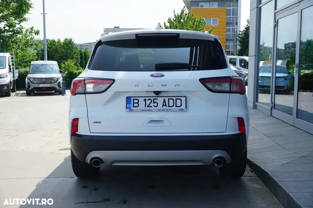 Ford Kuga — imagine 6