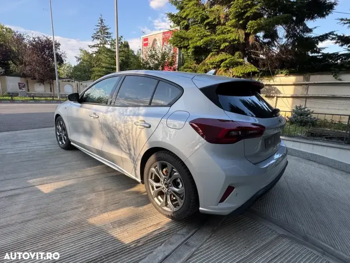 Ford Focus 1.5 EcoBlue 8AT ST-Line