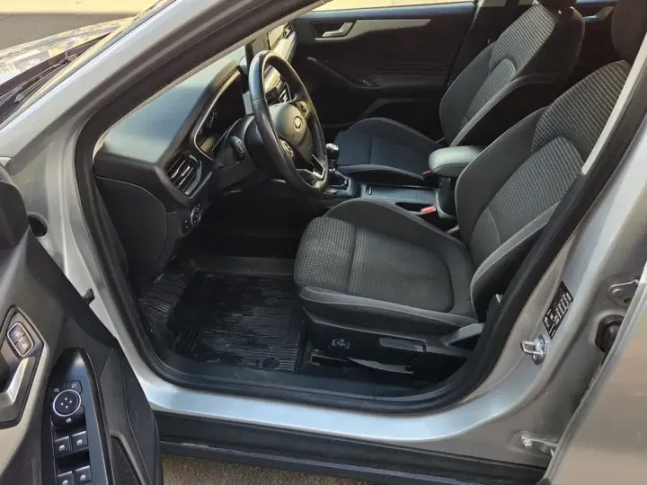 Ford Focus MK4 1.0 EcoBoost Connected