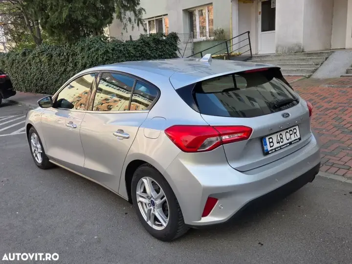 Ford Focus MK4 1.0 EcoBoost Connected