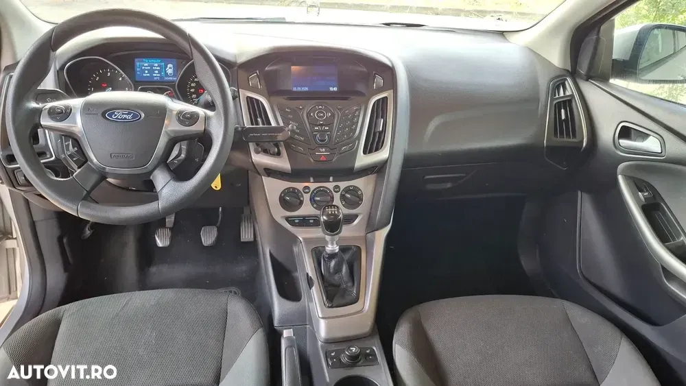 Ford Focus MK3 — imagine 3