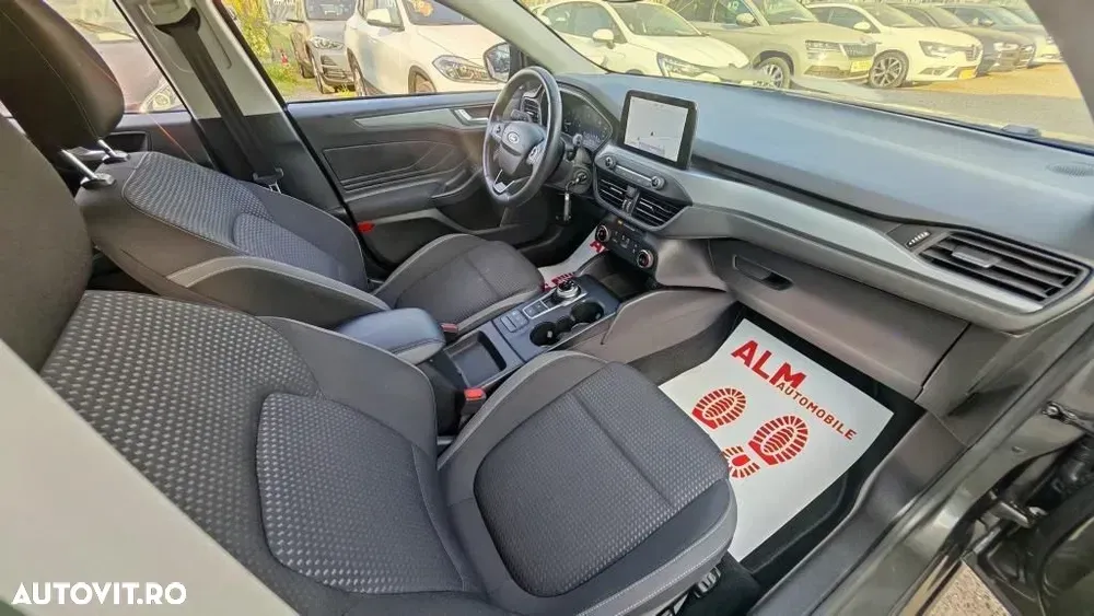 Ford Focus MK4 — imagine 5