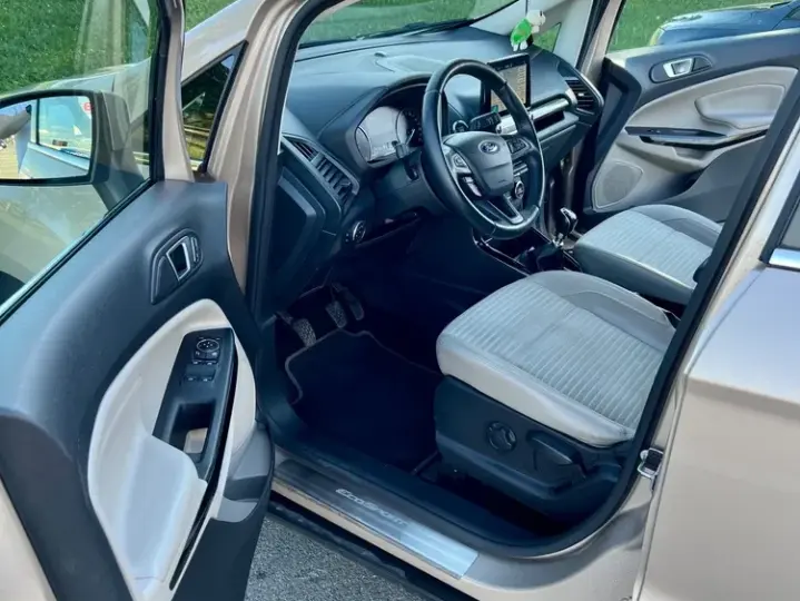 Ford EcoSport 1.0 EcoBoost Titanium