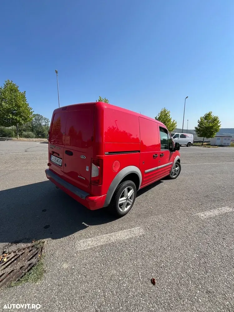 Ford Transit — imagine 5