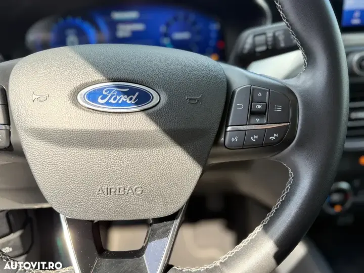 Ford Focus MK4 1.0 EcoBoost Active